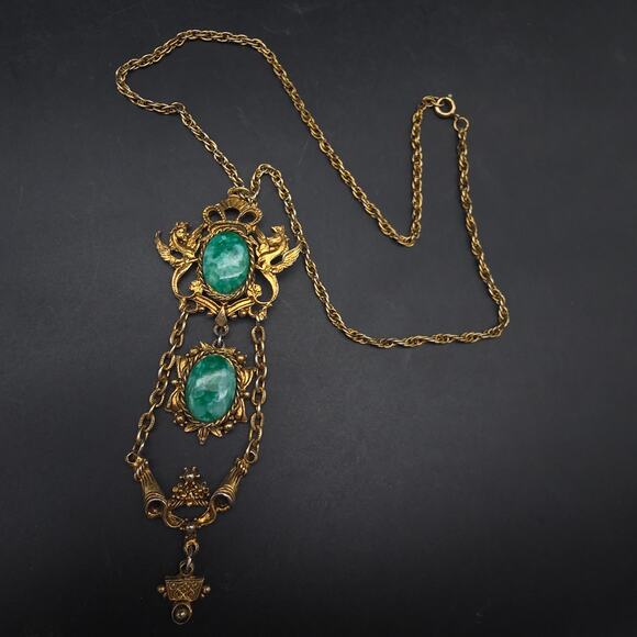 Green Mottled Glass Necklace Dragons Gold Tone Vintage Statement - Picture 8 of 10